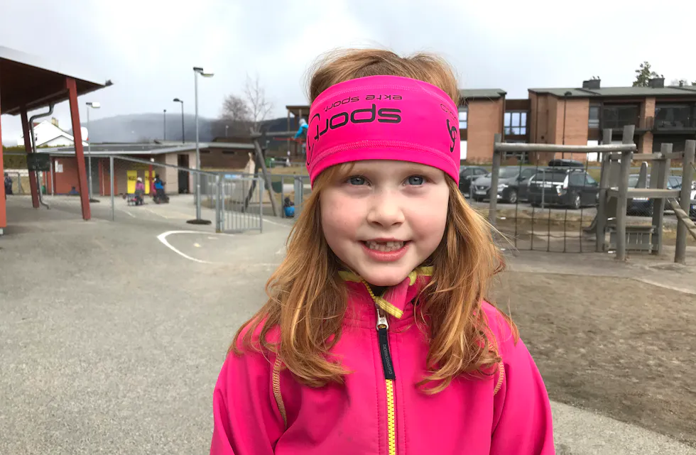 BARNEPRATEN: I barnepraten denne veka har me møtt Eline (5).